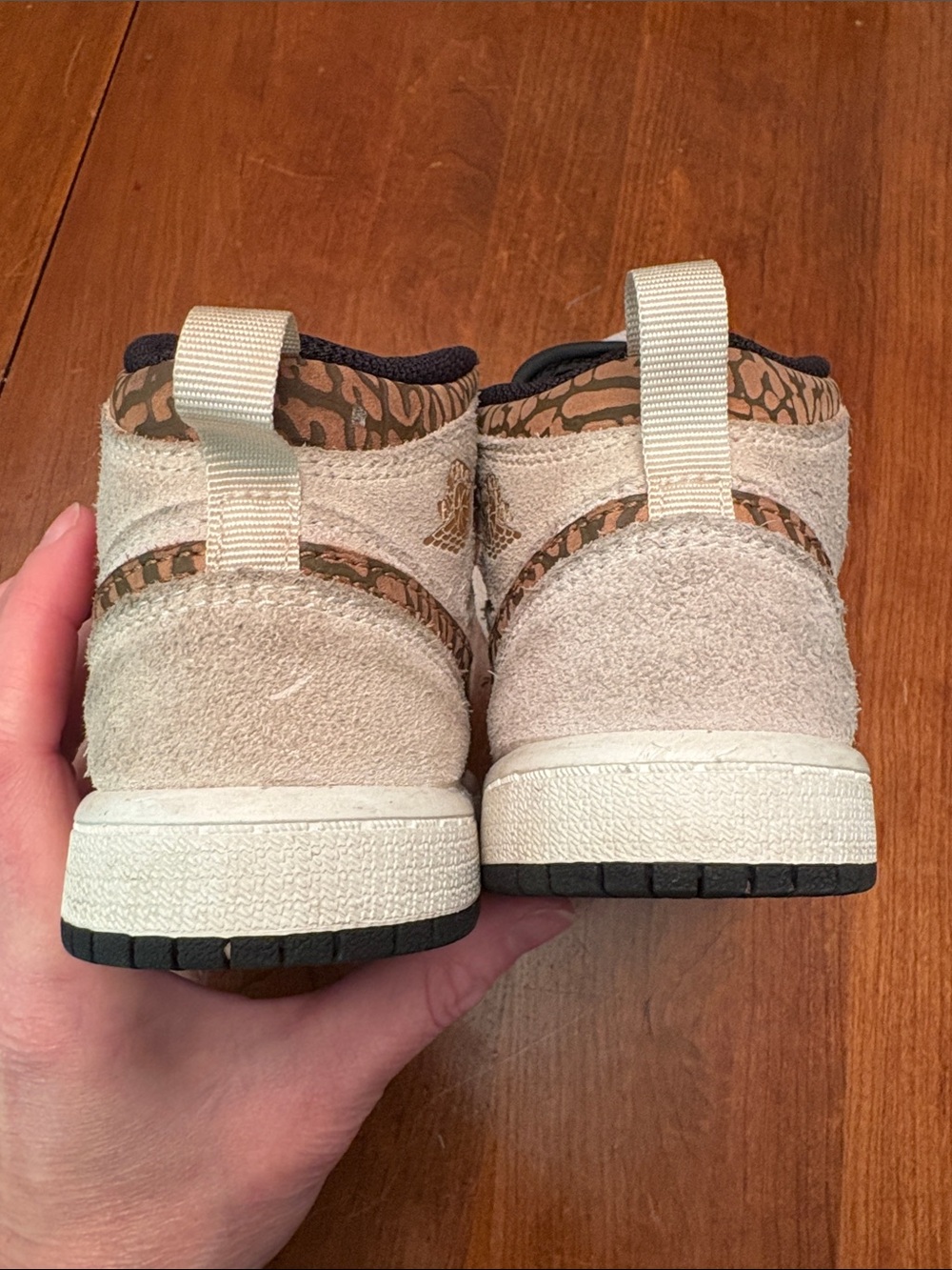Air Jordan Kids Suede Mid-Top Sneakers - Picture 3 of 5